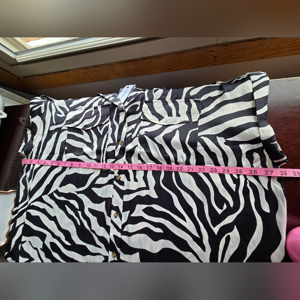 Black and White Zebra Print Women's Top - Picture 5 of 5